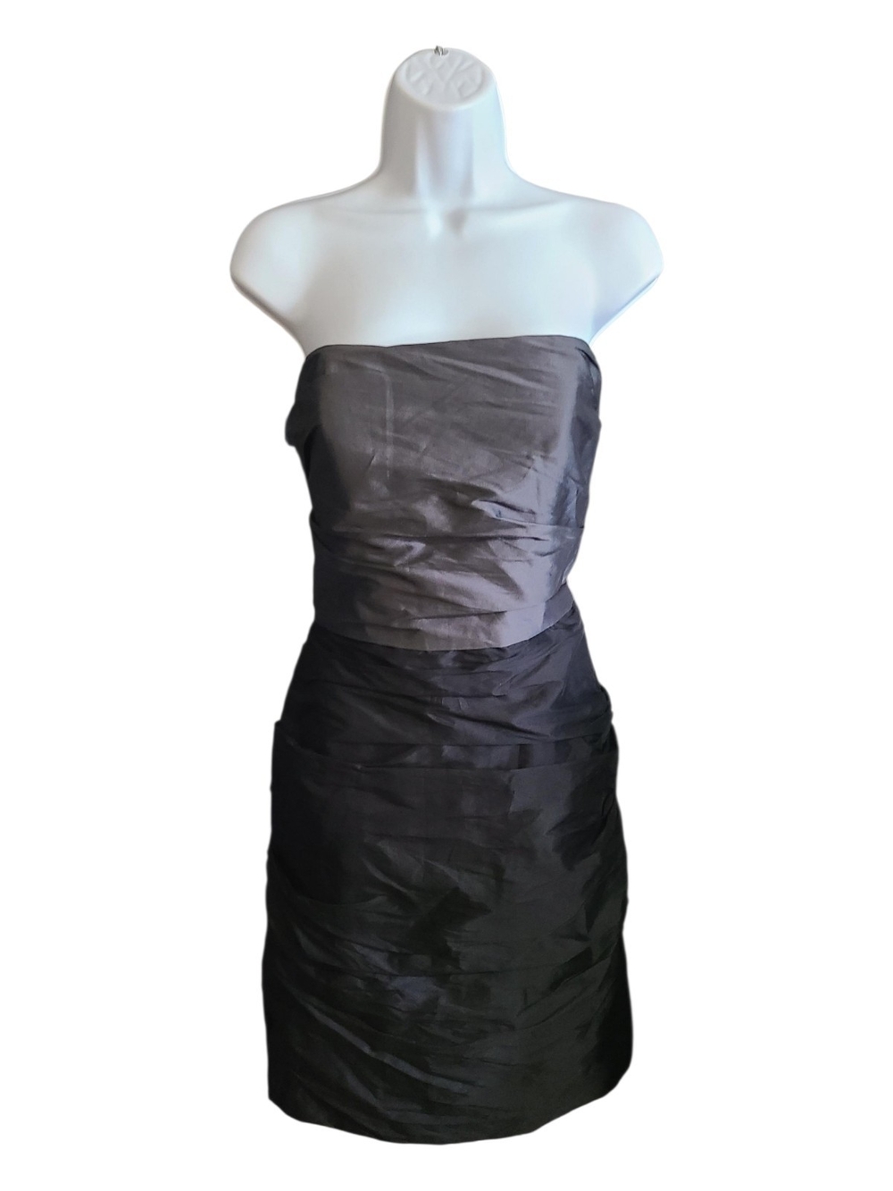 Elegant Strapless Two-Tone Cocktail Dress in Gray and Black
